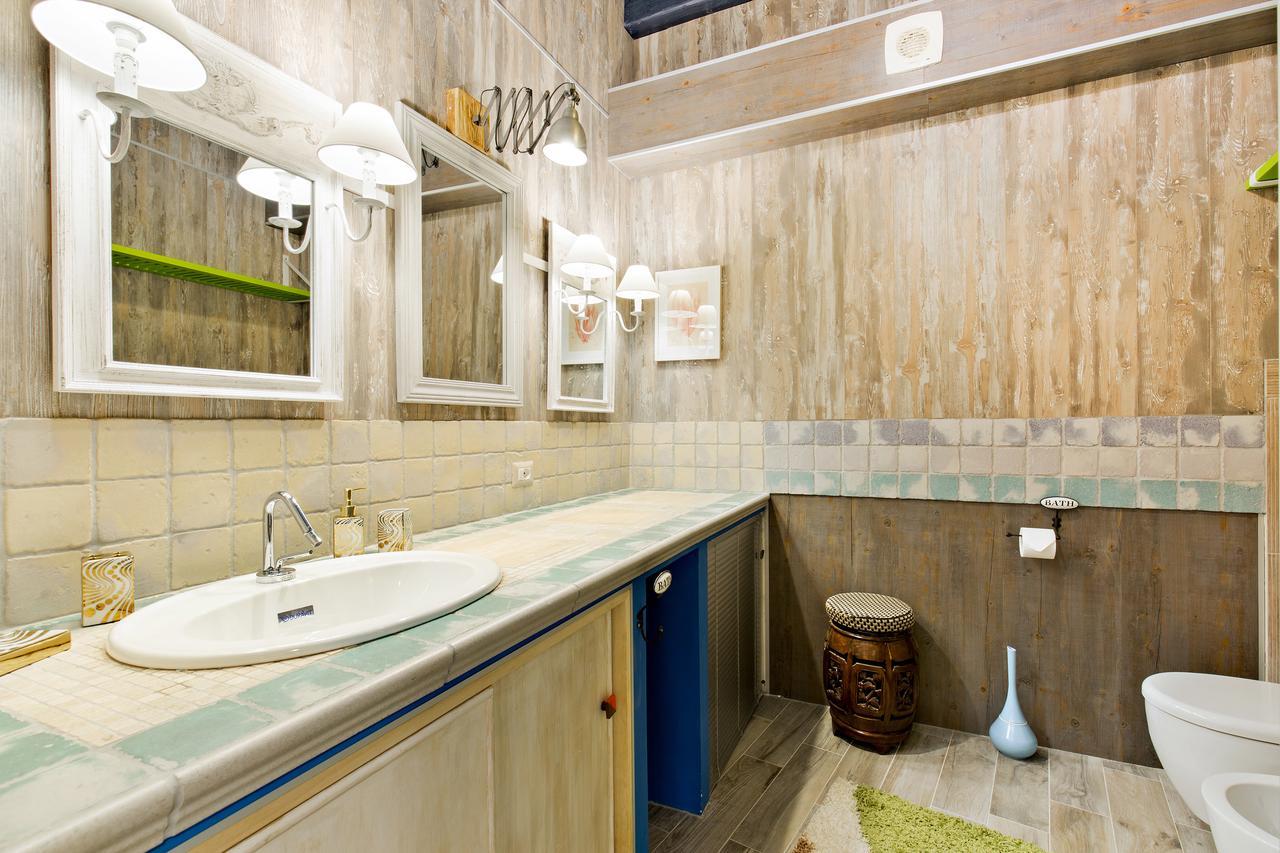 Rome As You Feel - Design Apartment At Colosseum Ngoại thất bức ảnh