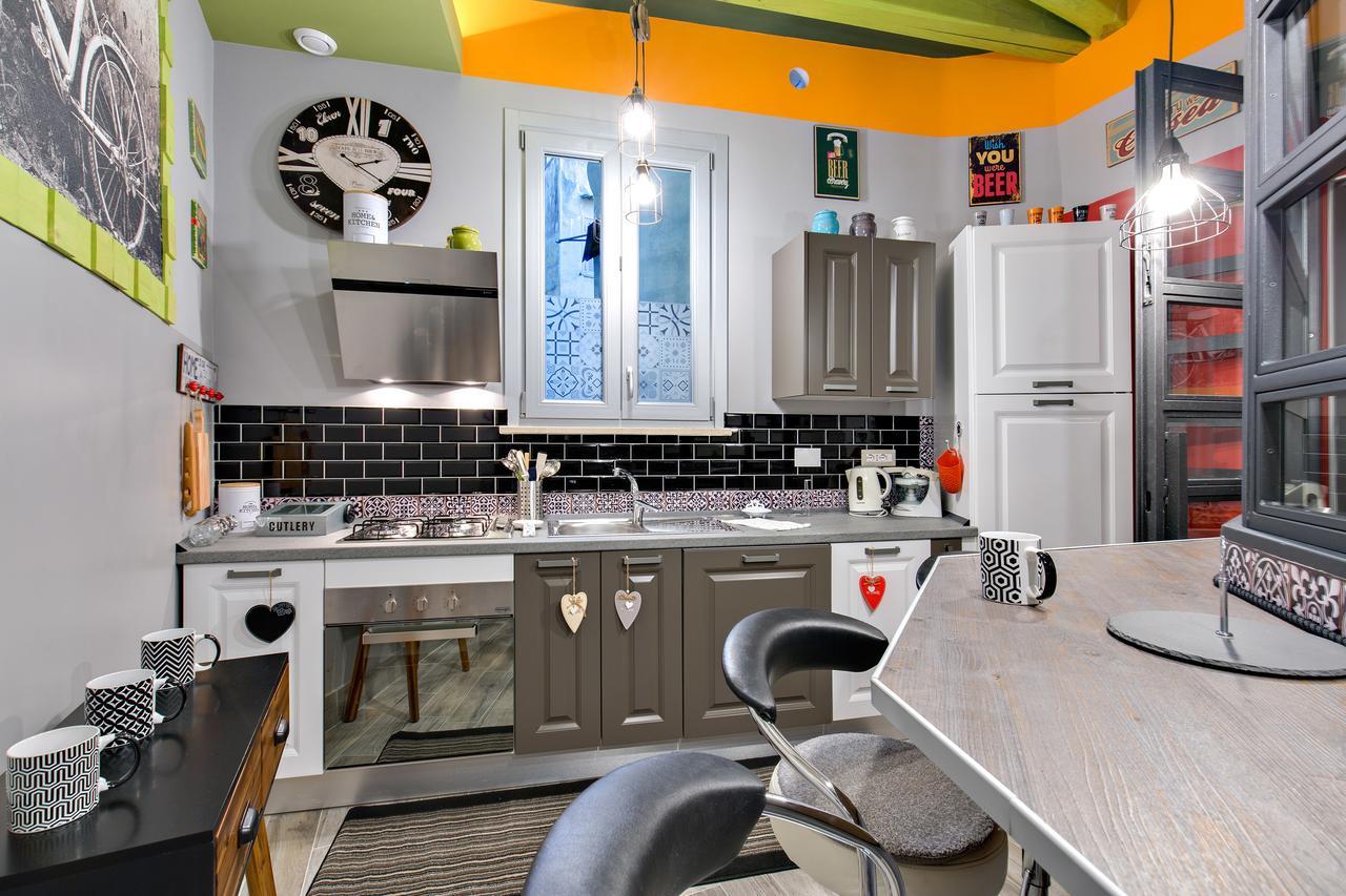 Rome As You Feel - Design Apartment At Colosseum Ngoại thất bức ảnh