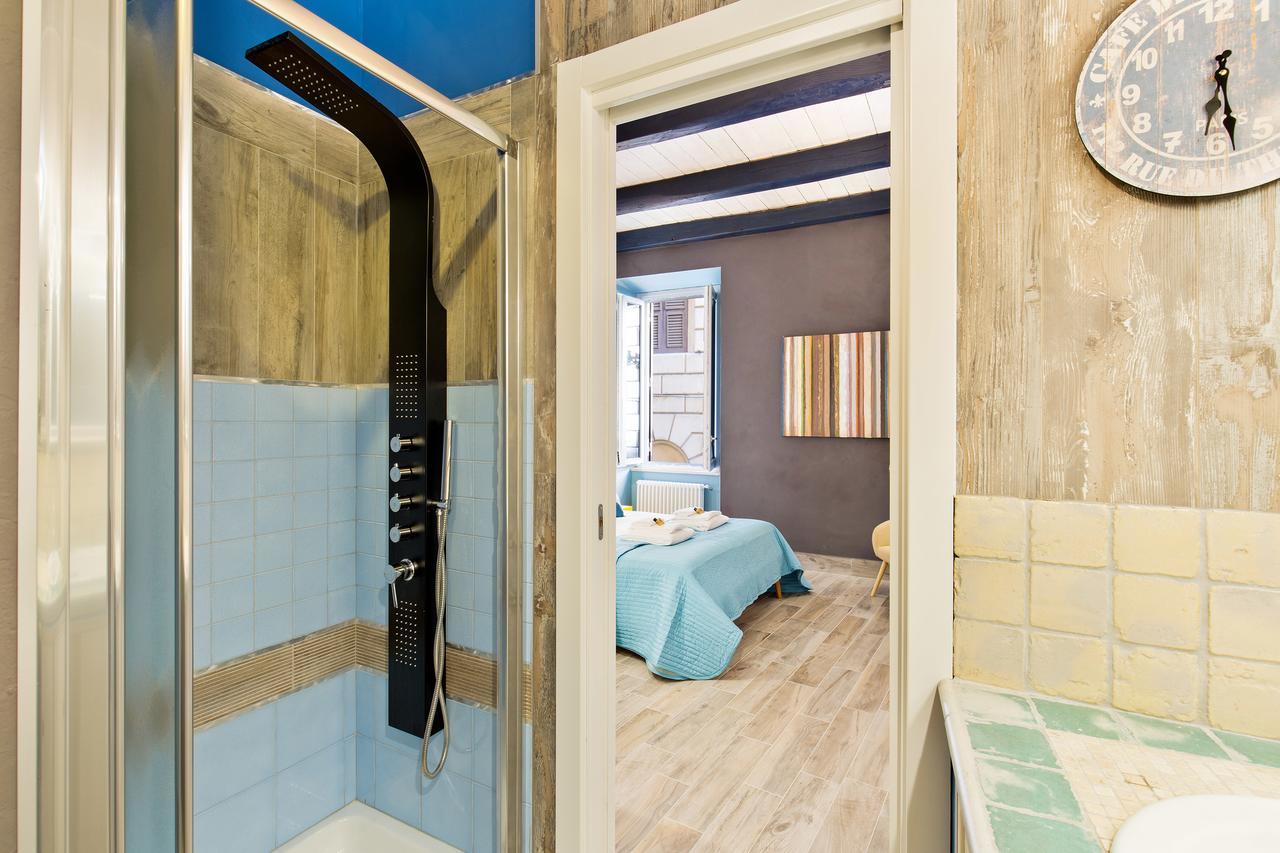 Rome As You Feel - Design Apartment At Colosseum Ngoại thất bức ảnh