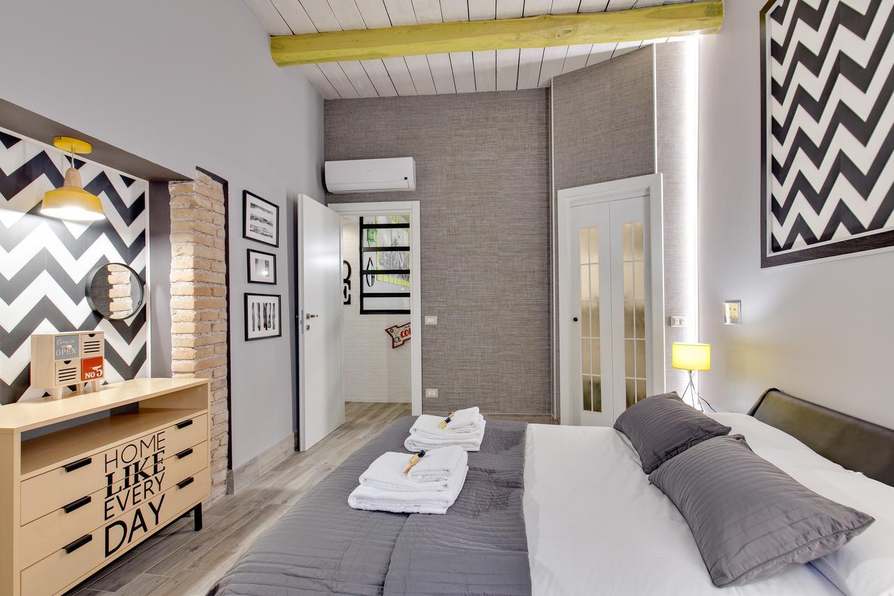 Rome As You Feel - Design Apartment At Colosseum Ngoại thất bức ảnh